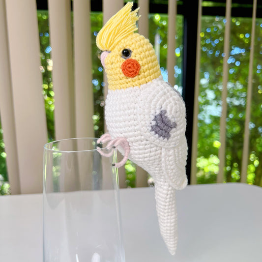 Cockatiel Parrot Crochet - 22cm / 9In